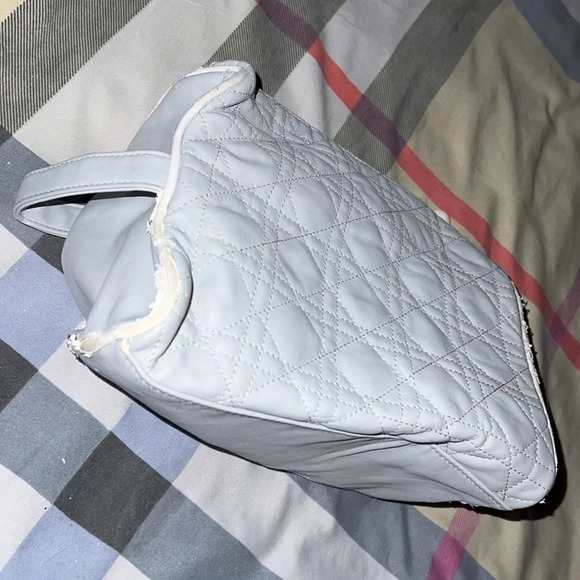Dior Large  quilted grey cosmetics bag - Picture 9 of 10